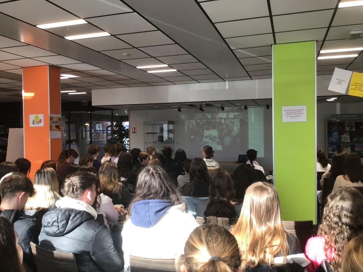 [CDI] Conférence de rédaction du journal Médiapart pour la semaine de la presse
