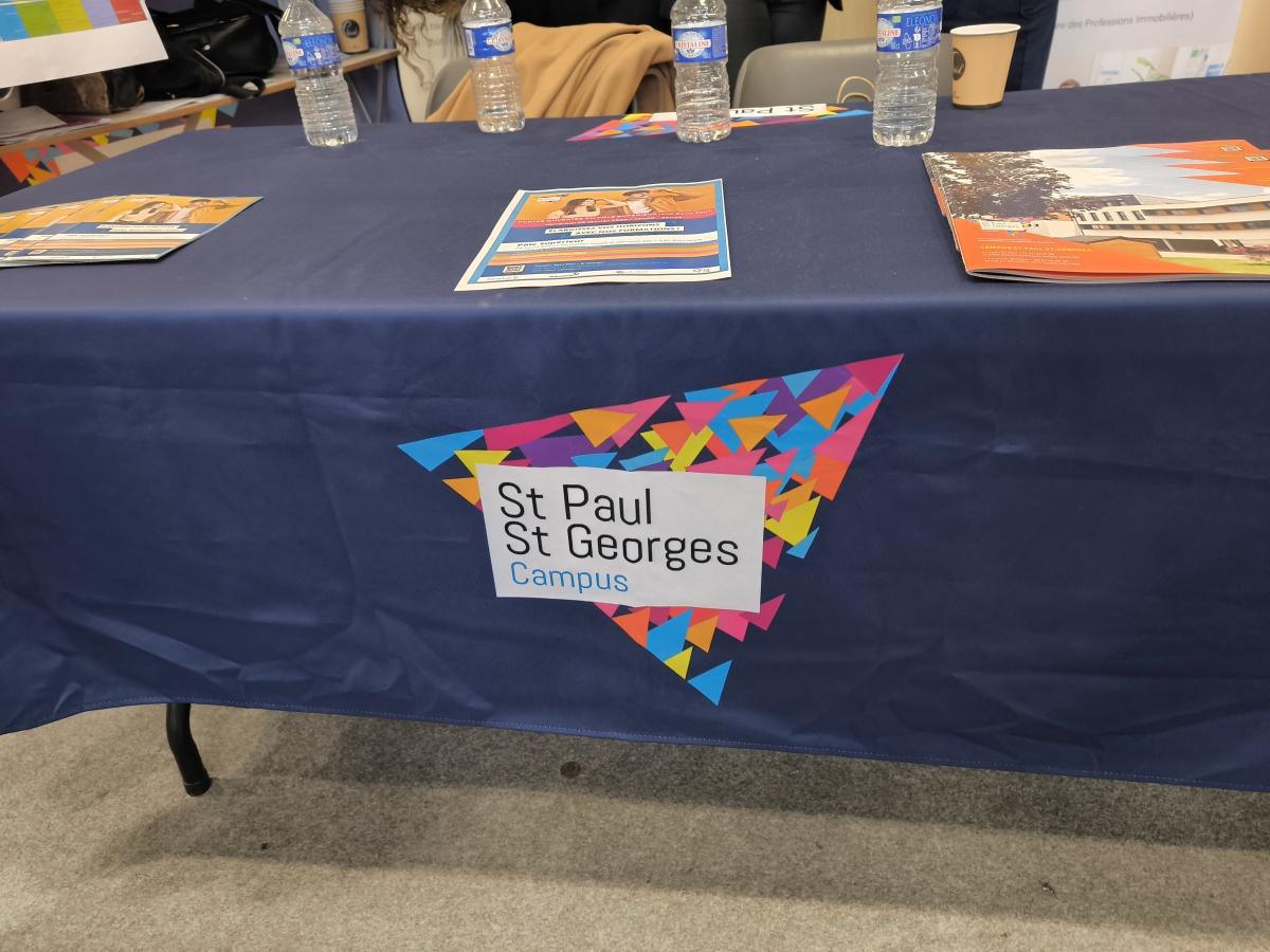 [ETUDES SUPERIEURES | SALON] Etudiants et enseignants du Campus mobilisés sur le salon Info'Sup de Vannes