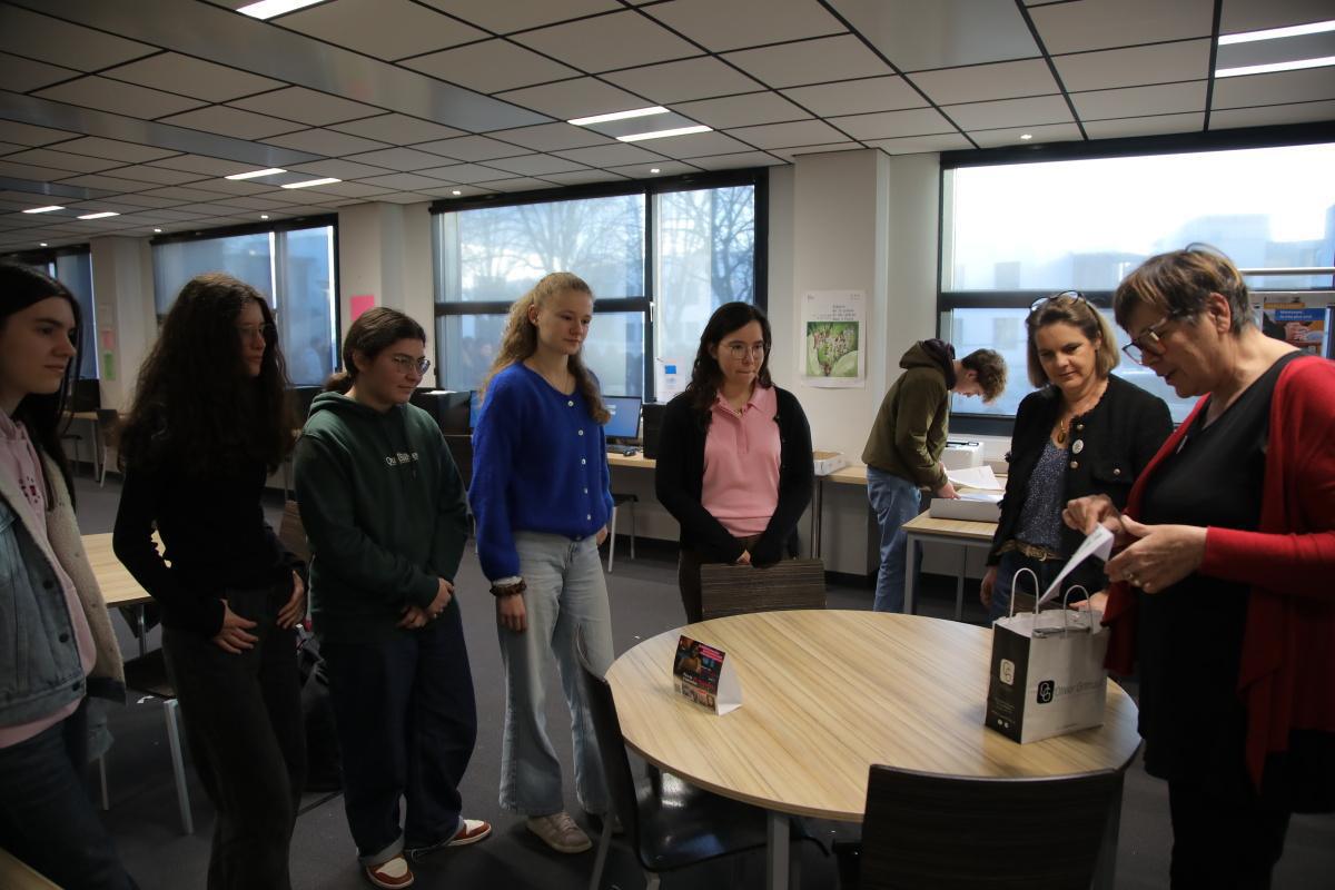 [CDI] Concours de Marque page