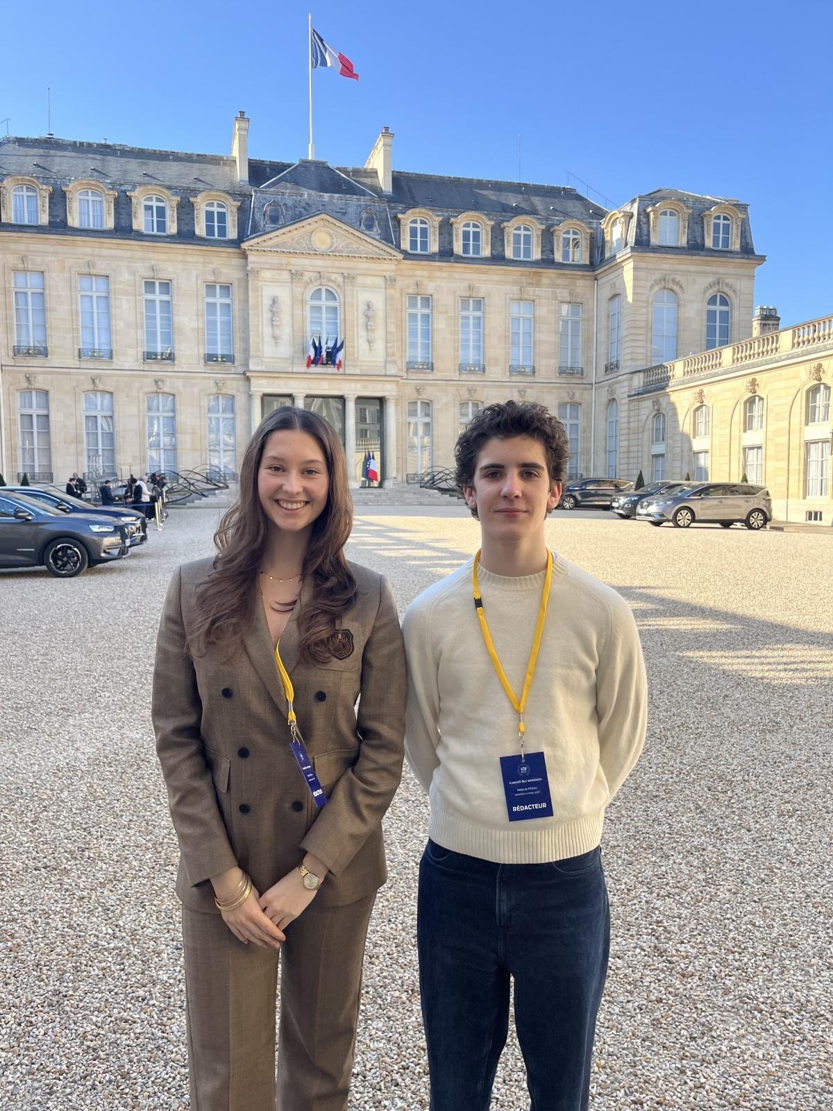 [INVITATION] Deux élèves de terminale au Conseil des ministres à l'Elysée