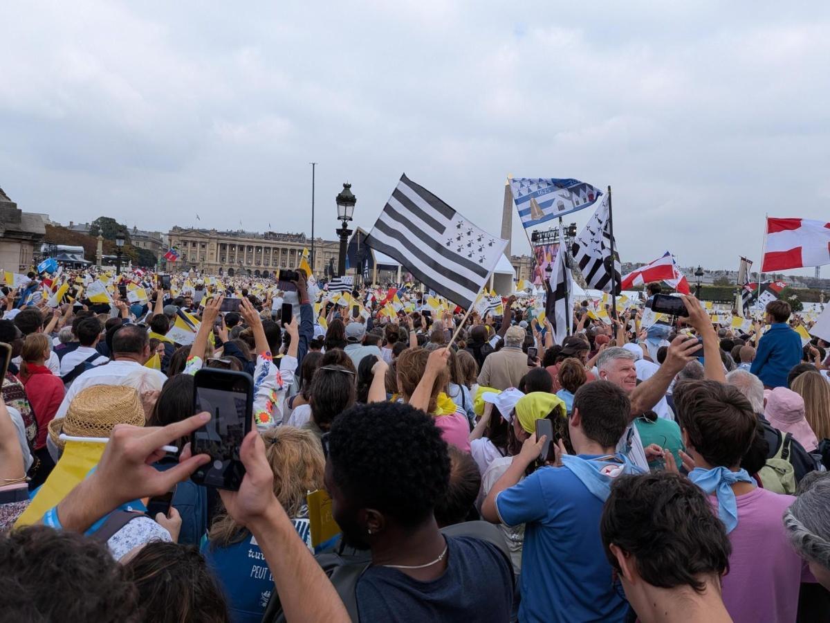 Nos élèves à Paris pour la venue du Pape 
