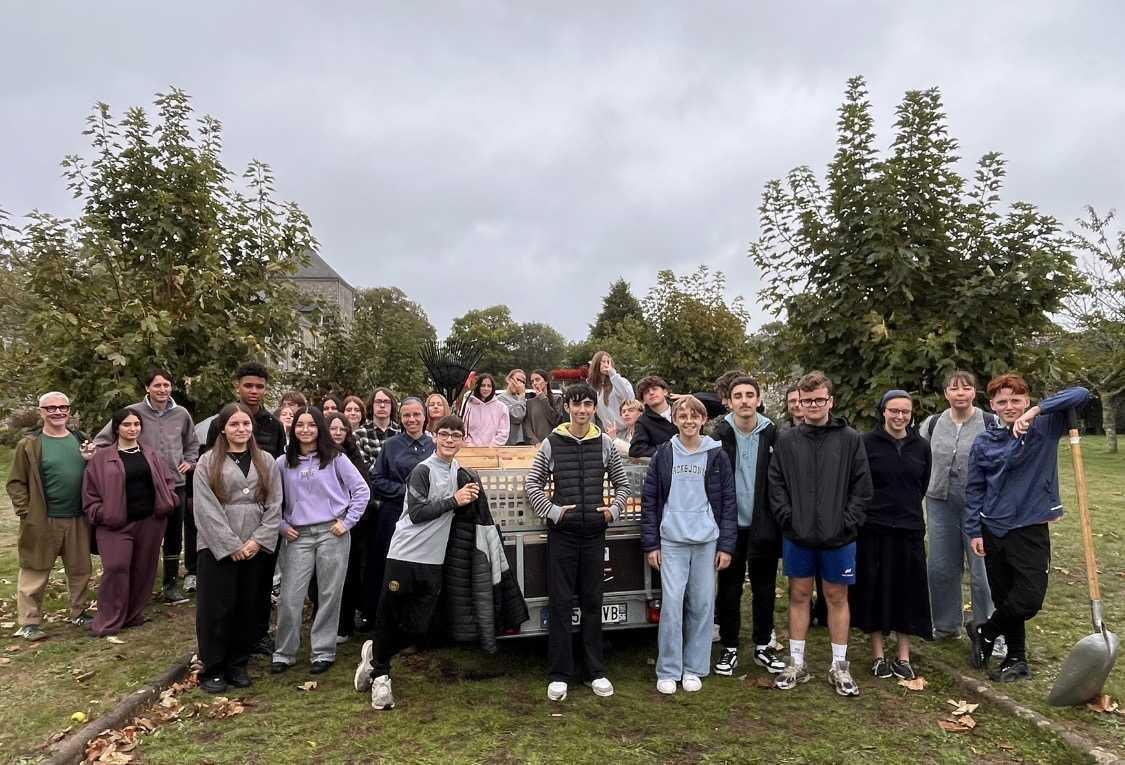 [ST-GEORGES] Une matinée de cueillette de pommes 