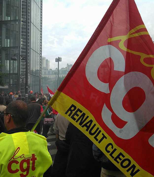 Débrayage massif à la fonderie de Cléon Débrayage massif à la fonderie de Cléon