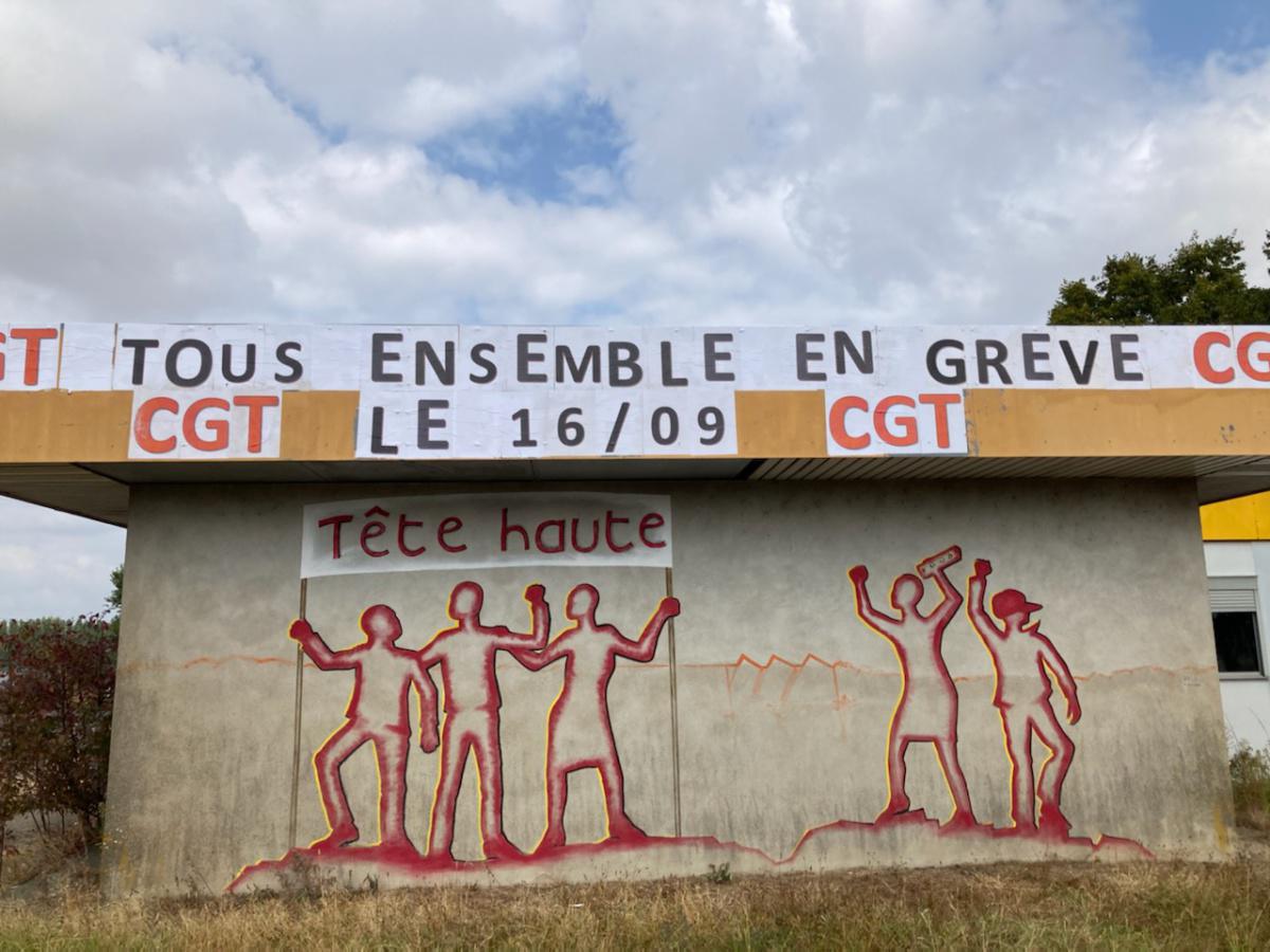 Flash info mobilisation aux Fonderies du Poitou Flash info mobilisation aux Fonderies du Poitou