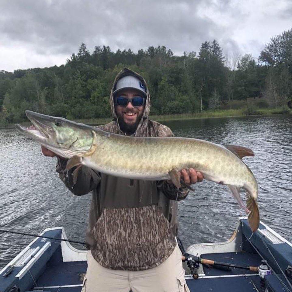 My first casting musky, ever. 46.5 on northern Michigan waters.