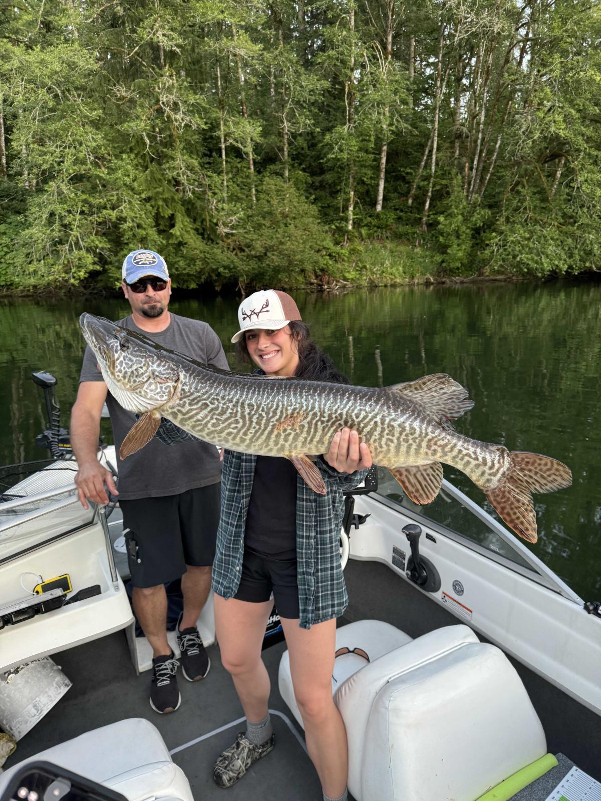 40 tiger! Breille Sharps first Muskie!