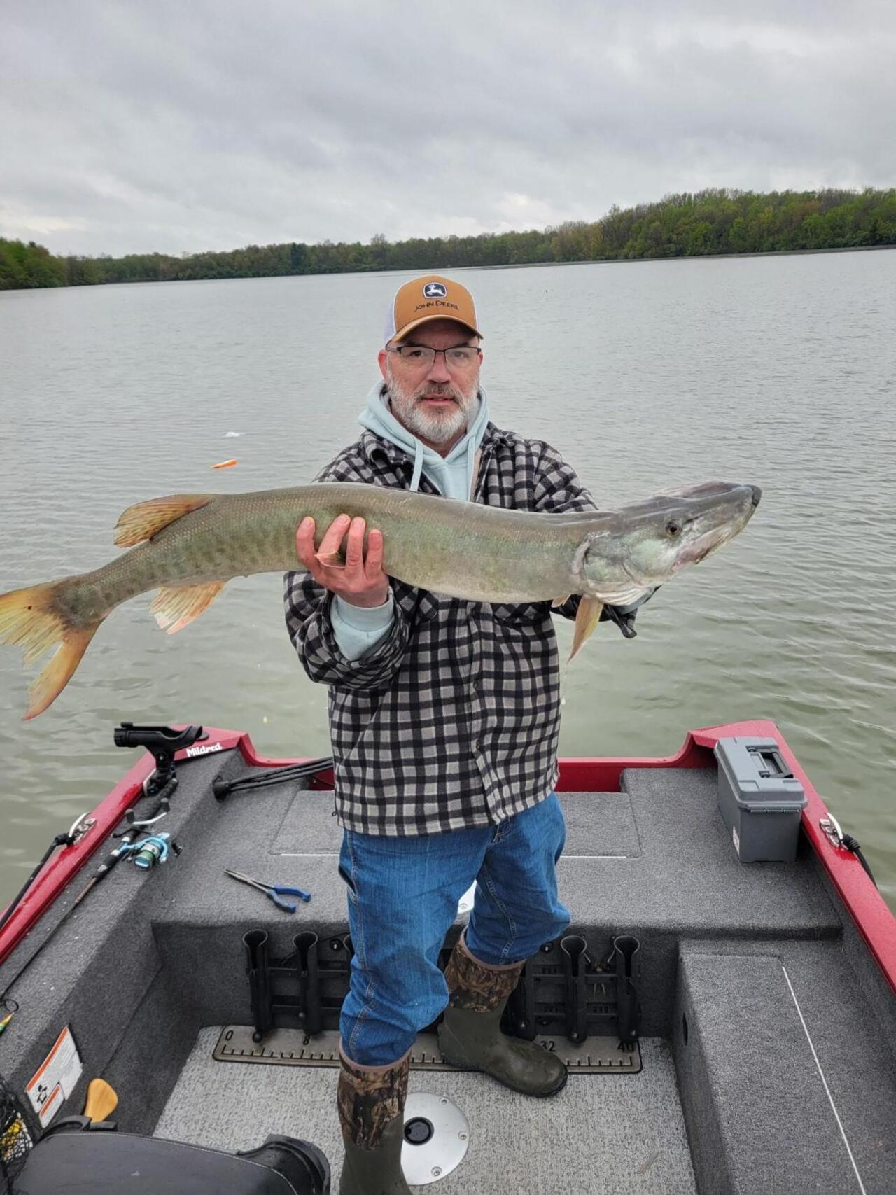Air temp 40.....water temp 59