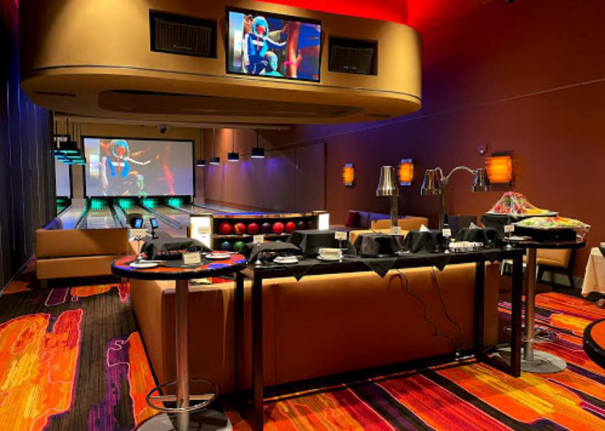 The Red Rock Lanes Gives You a New Bowling Experience by @radioheather