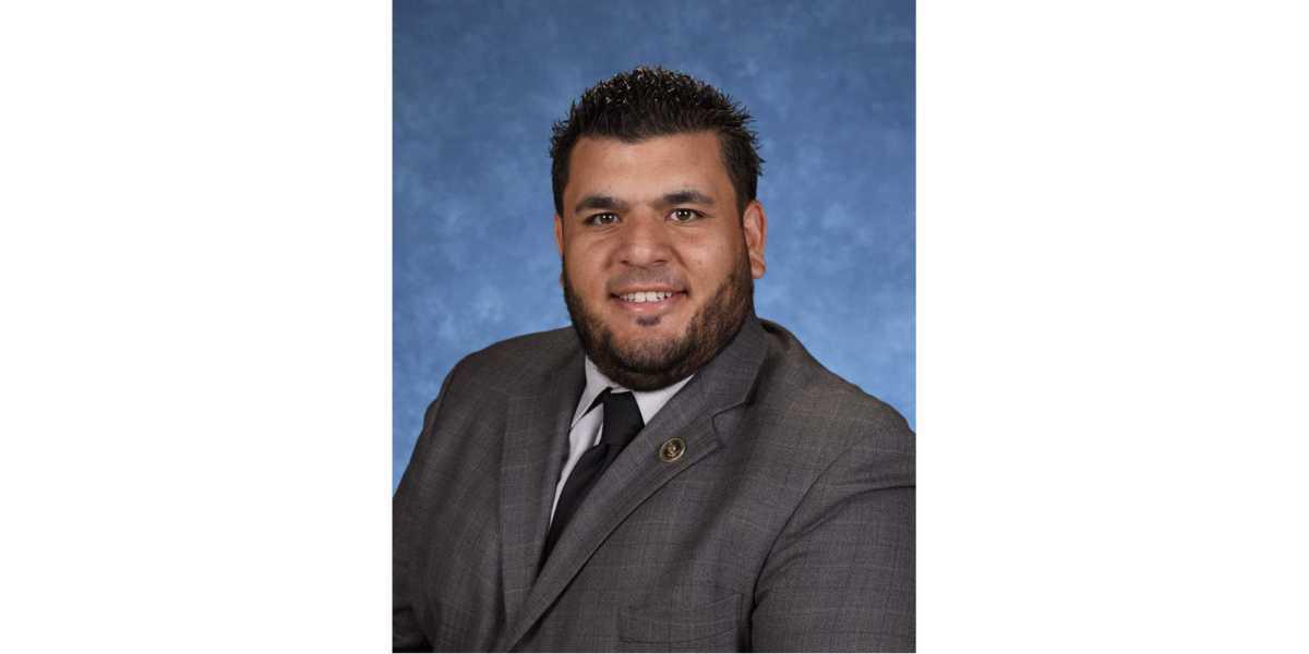 Mr. Vincent Minichello '04