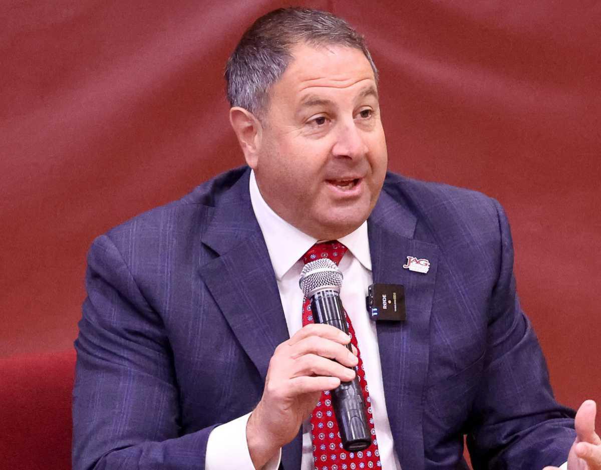 John Gallucci Brings His Method to Students John Gallucci Brings His Method to Students