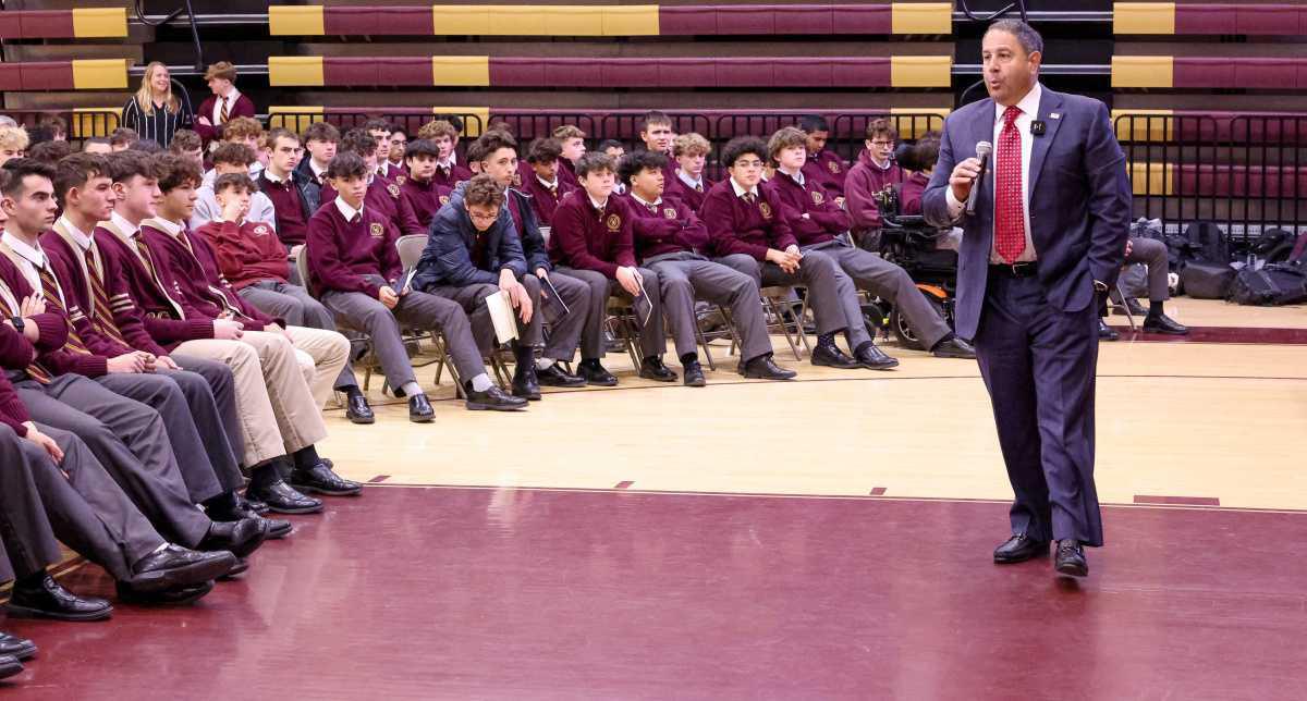 John Gallucci Brings His Method to Students John Gallucci Brings His Method to Students