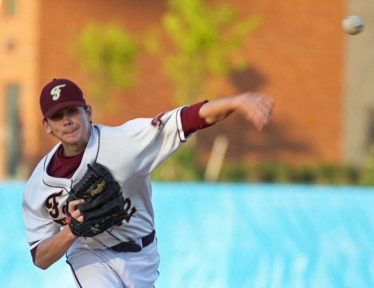 Alumnus ready for sophomore year on the diamond Alumnus ready for sophomore year on the diamond
