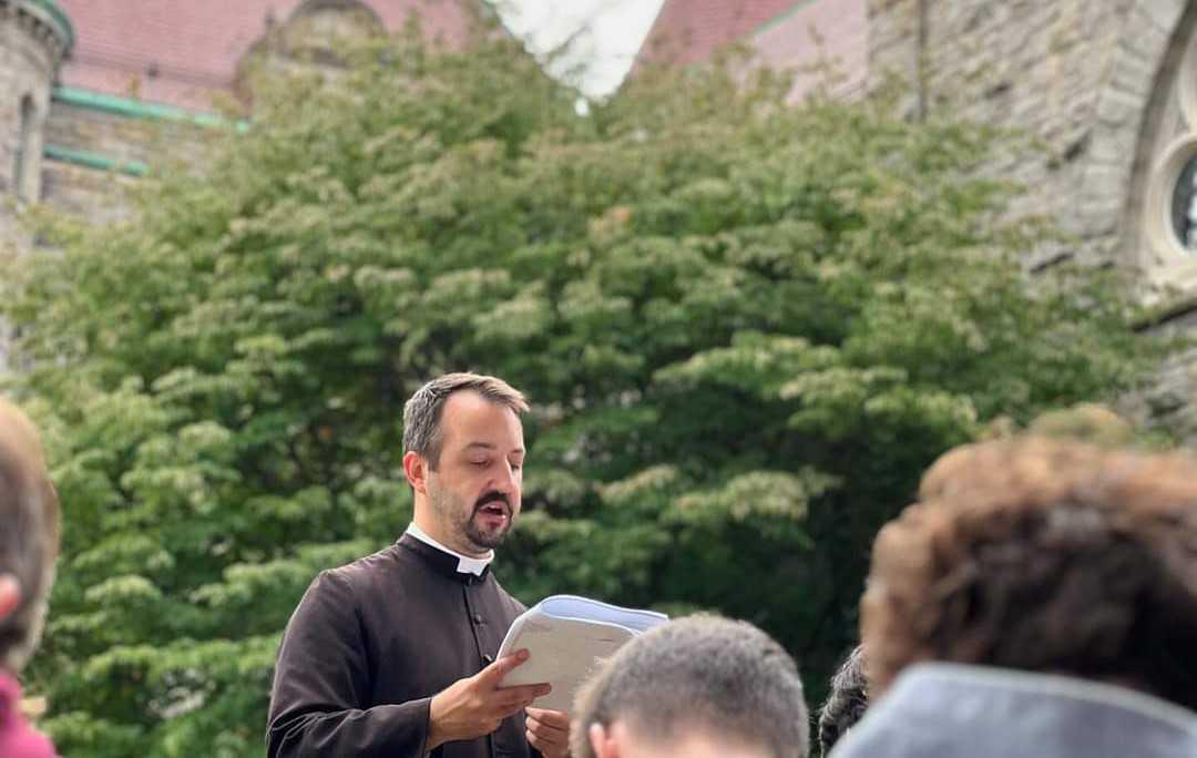 Returning to Retreating Returning to Retreating