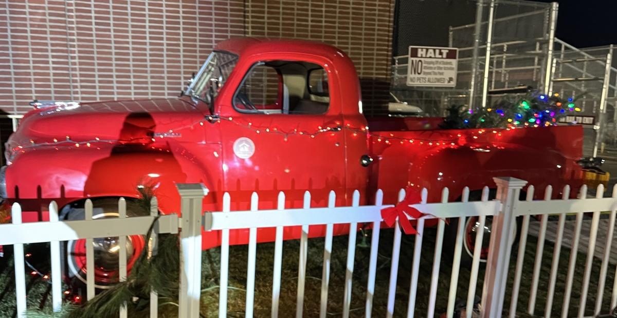 O Christmas Tree (Lighting) O Christmas Tree (Lighting)