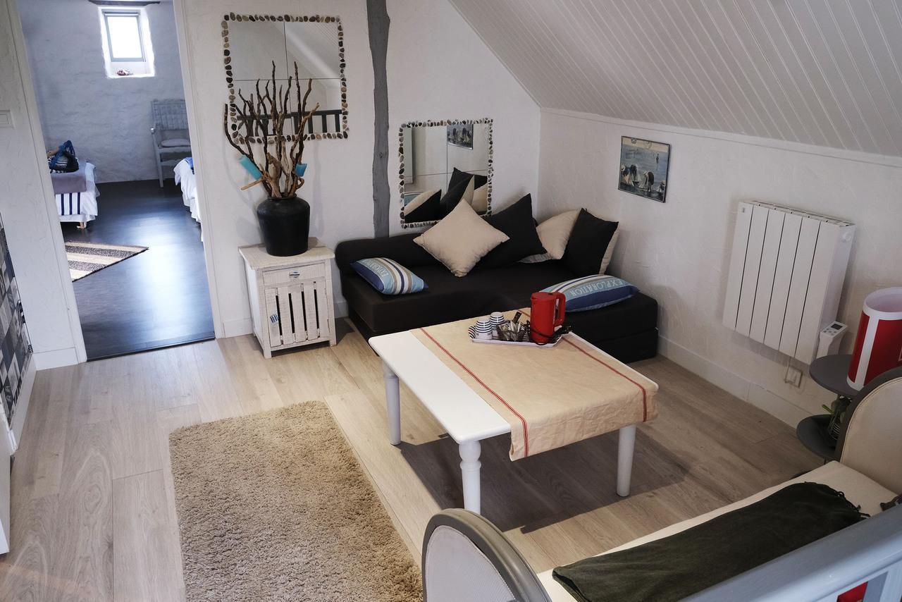 Petit salon