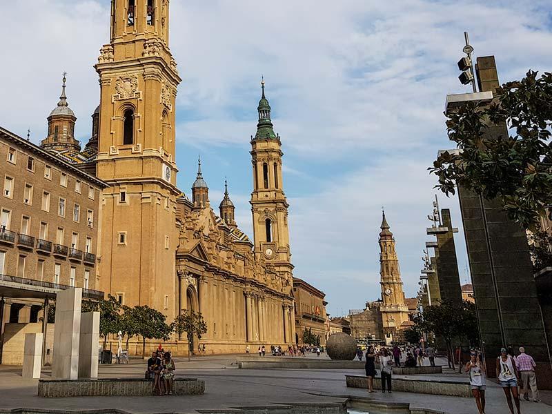 Plaza del Pilar