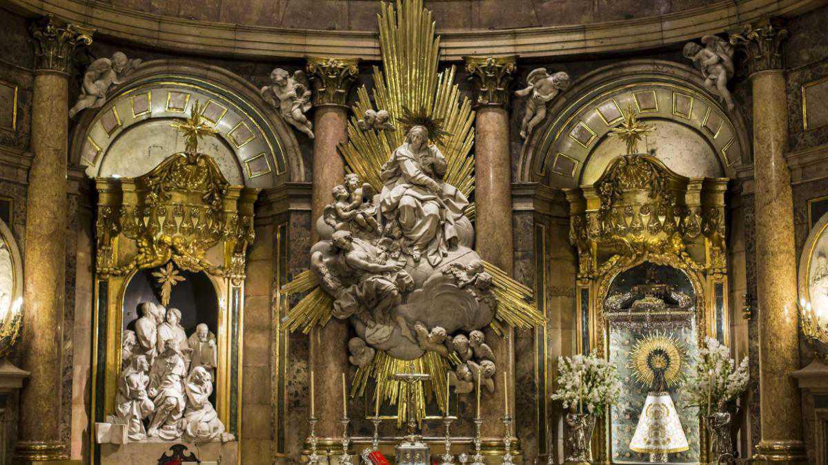 Basílica de Nuestra Señora del Pilar Basílica de Nuestra Señora del Pilar