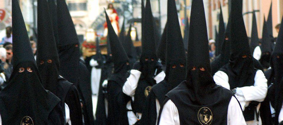 Jesús de la Humillación, María Santísima de la Amargura, San Felipe y Santiago el Menor Jesús de la Humillación, María Santísima de la Amargura, San Felipe y Santiago el Menor