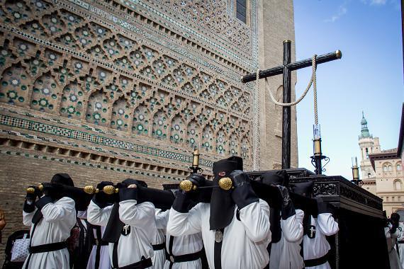 Exaltación de la Santa Cruz Exaltación de la Santa Cruz