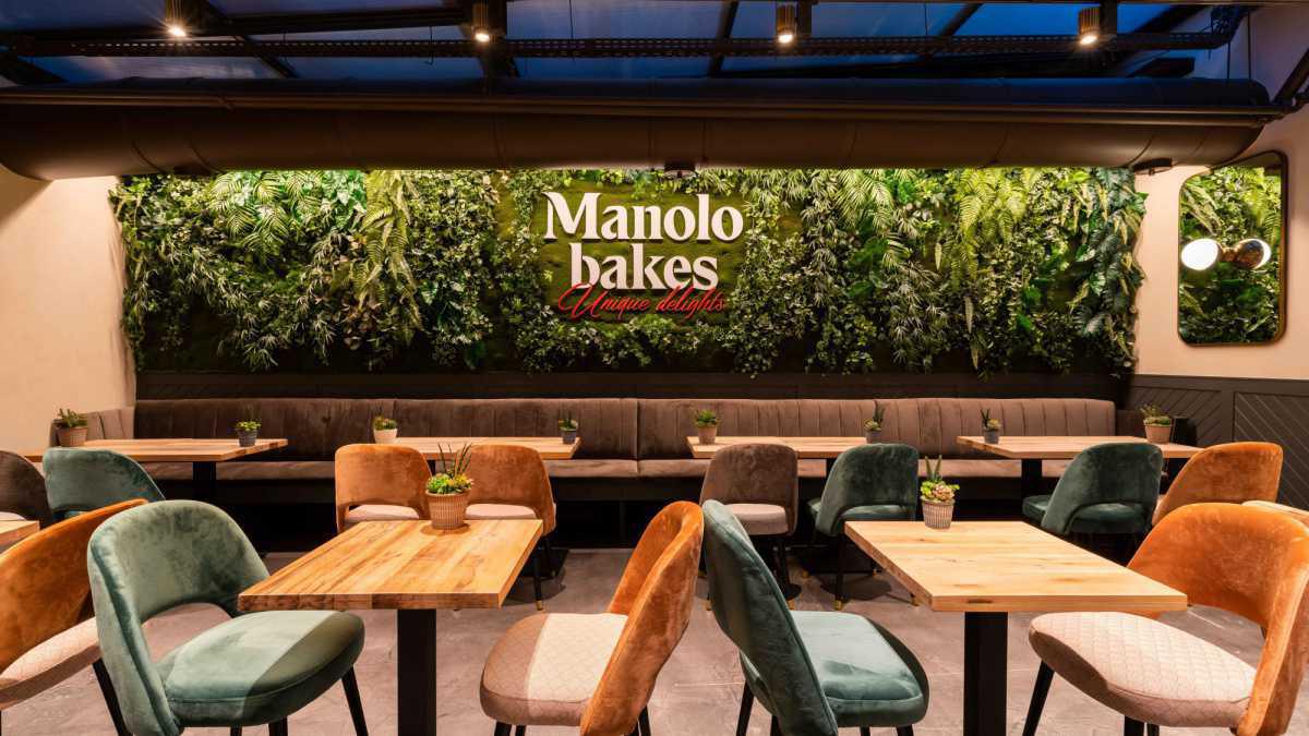 Manolo Bakes