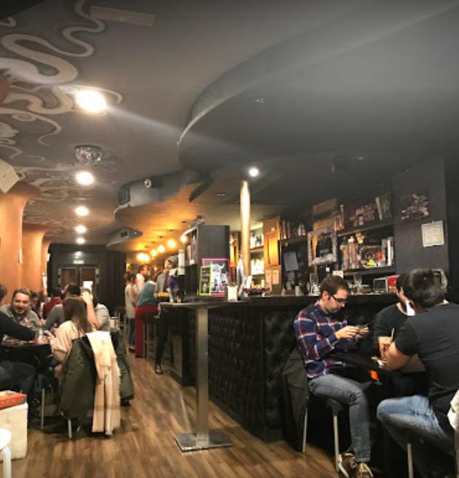 Multiverso Bar