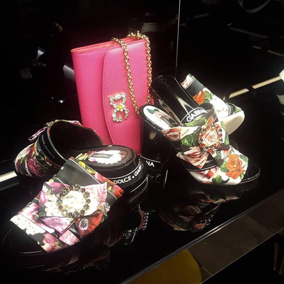 Reija Outlet