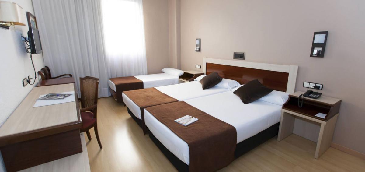 Hotel Zaragoza Royal
