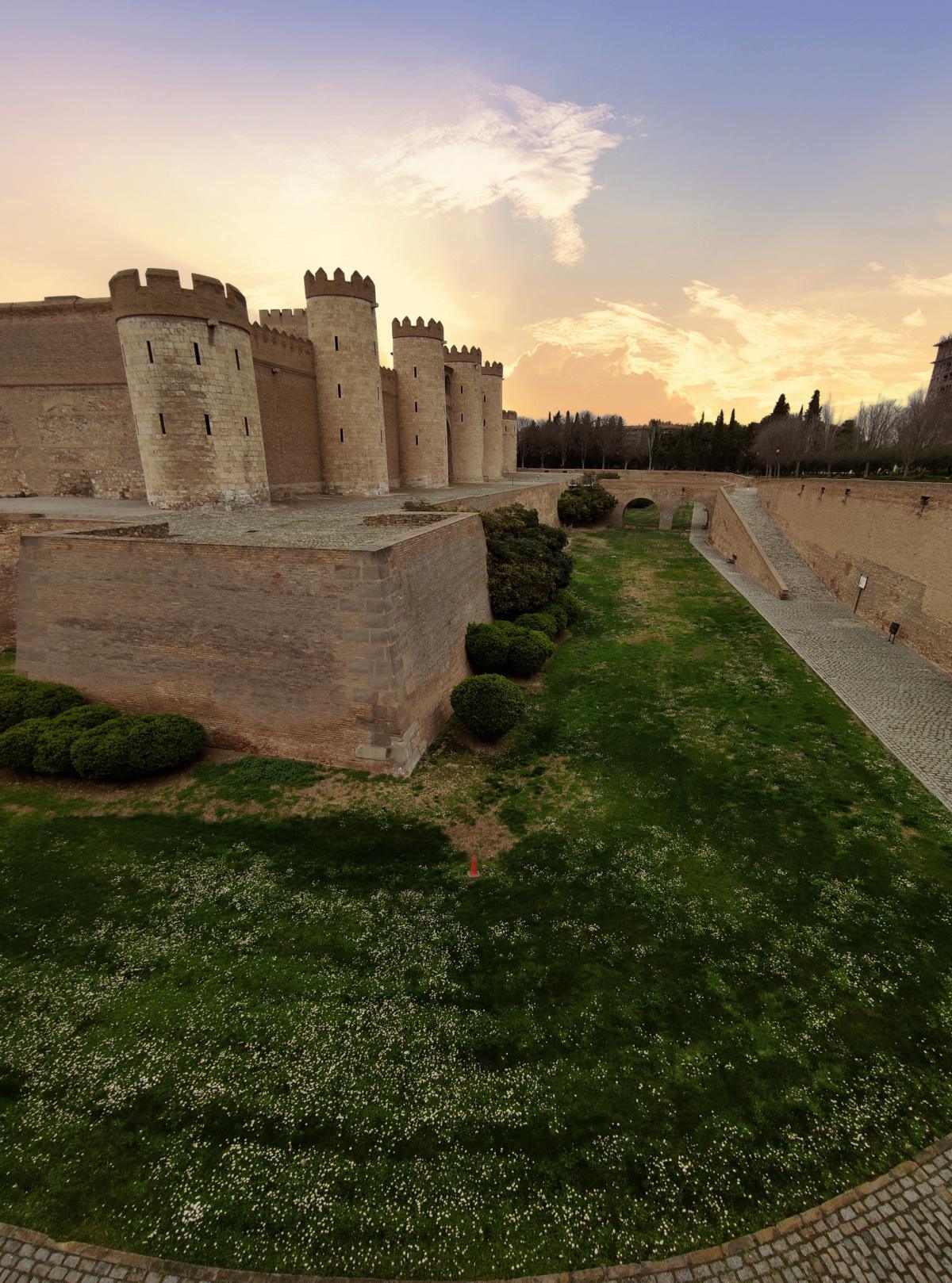 Palacio de la Aljafería