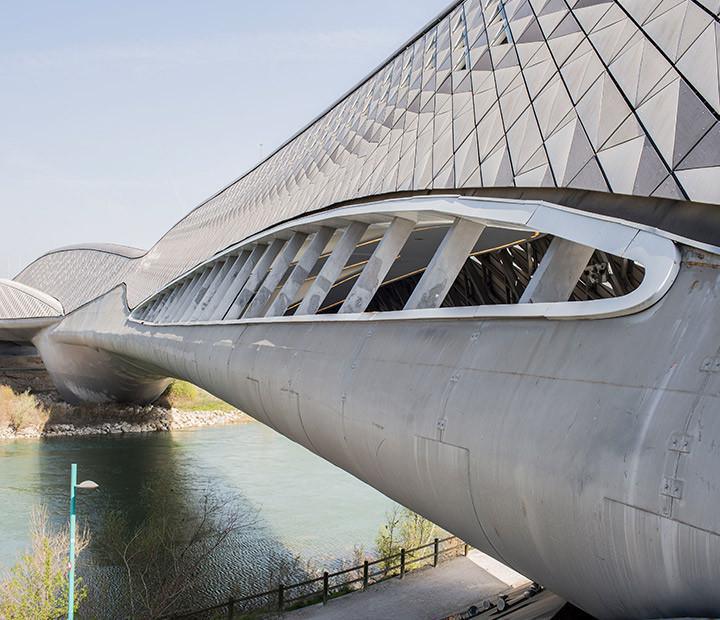 Pabellón Puente / Mobility City Pabellón Puente / Mobility City