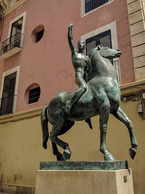 Saludo olímpico: atletas clásico y moderno Saludo olímpico: atletas clásico y moderno
