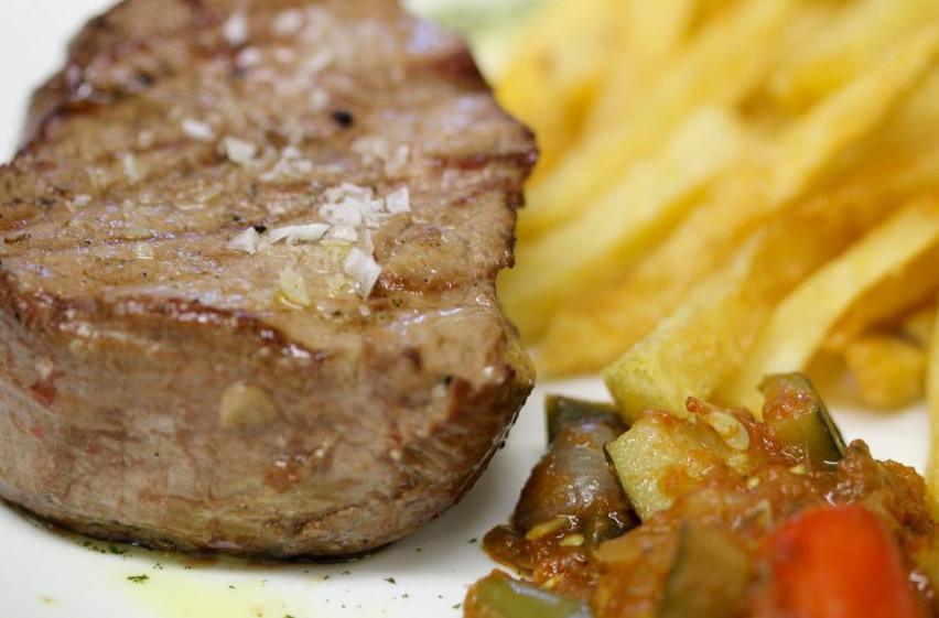 Bistro Casa y Tinelo