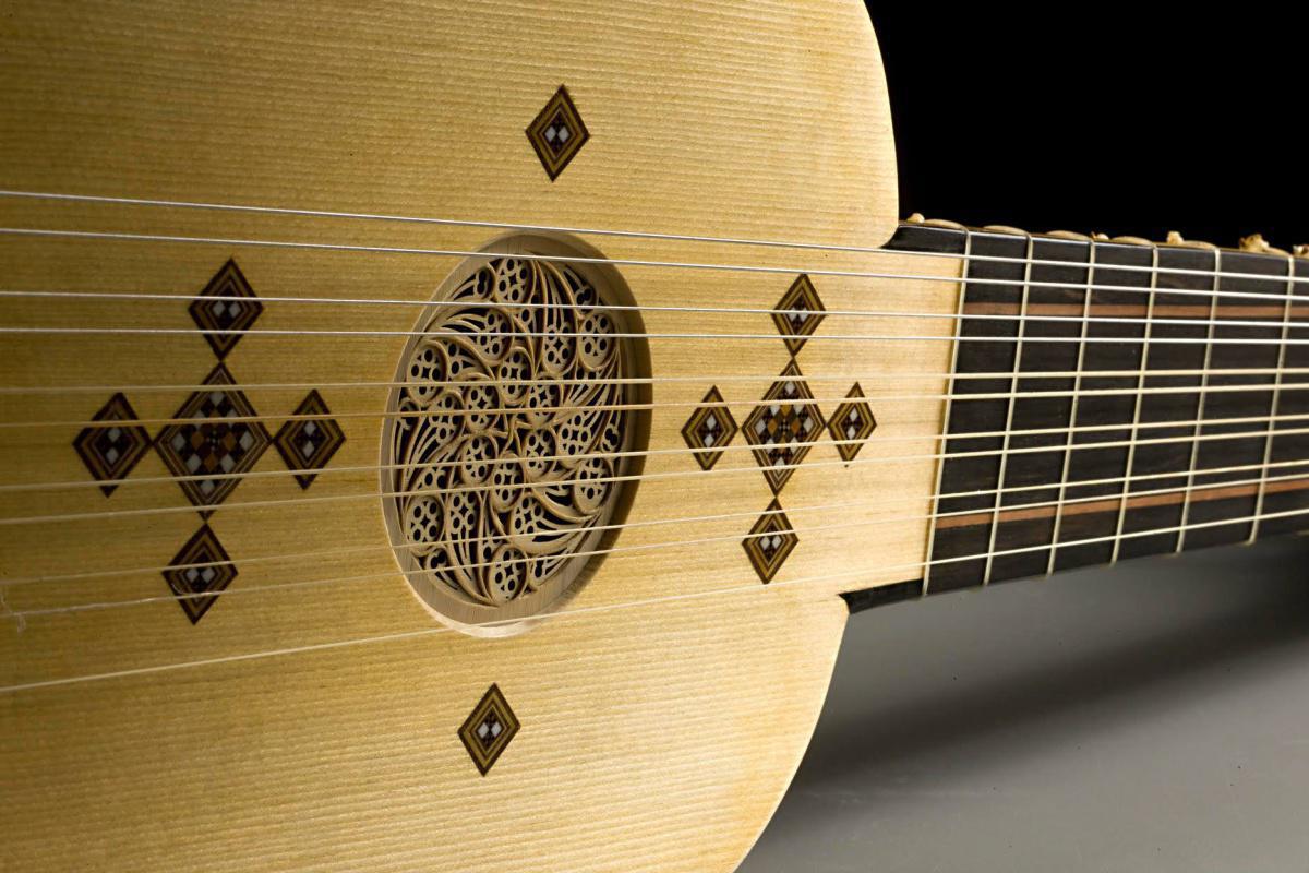 Escuela de Violería Escuela de Violería