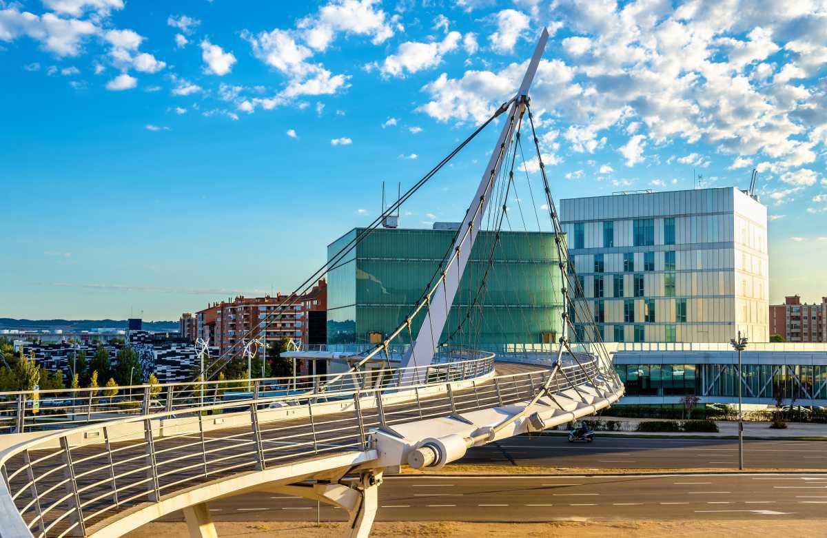 TOUR EN BICICLETA POR ZARAGOZA – DESCUBRE LA CIUDAD PEDALEANDO. Calle Mundir I