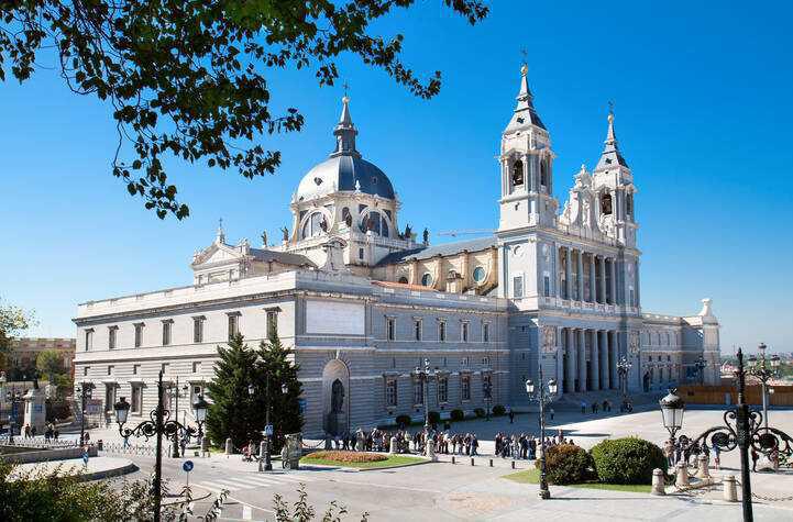 Rotativo ibérico: Un viaje inolvidable por España y Portugal Rotativo ibérico: Un viaje inolvidable por España y Portugal