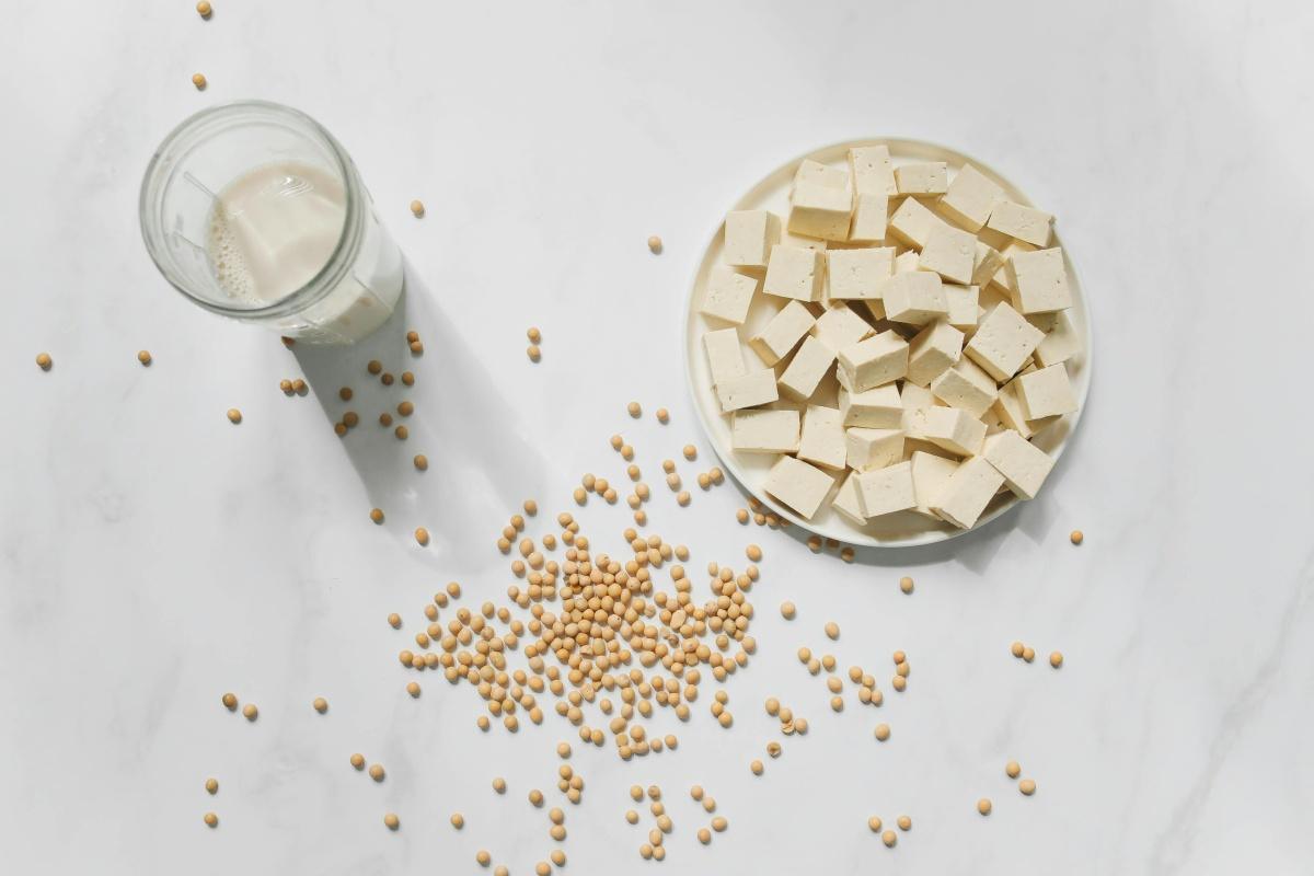 Les aliments à base de soja ne doivent pas être servis en restauration collective, recommande l’Anses