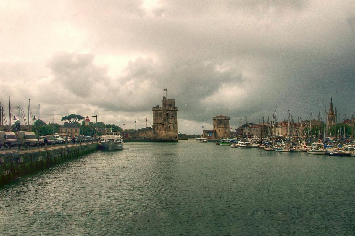 DES CANCERS EN EXCES AUTOUR DE LA ROCHELLE 