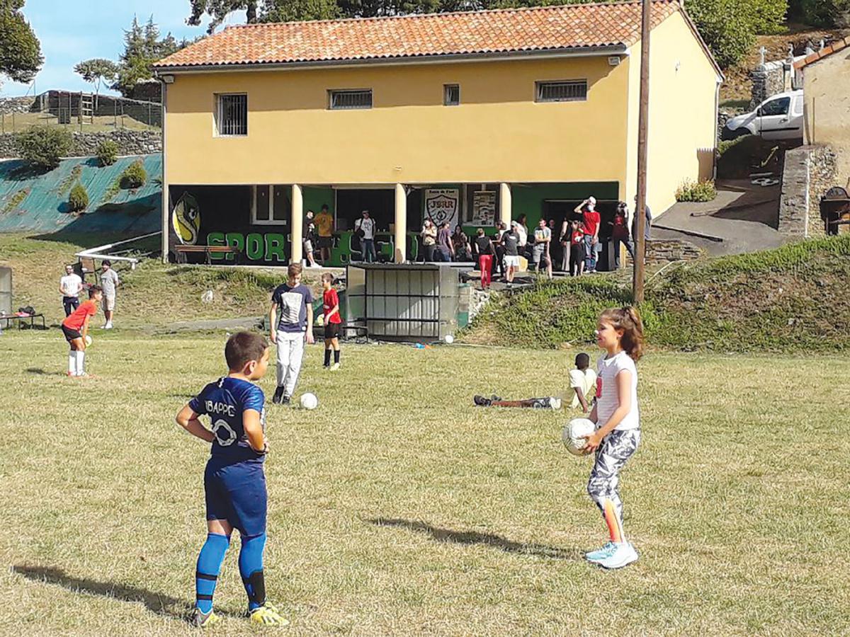 Rentrée de l’École de Foot Jeunesse Sportive Rance & Rougier (Camarès- St-Sernin - Belmont)