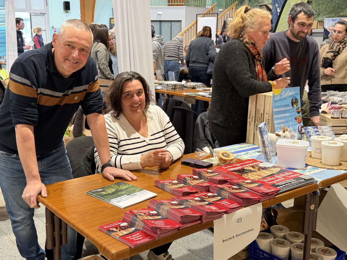 Tourisme : bourse d'échanges de dépliants : près de 130 professionnels réunis à la salle des fêtes de Roquefort Tourisme : bourse d'échanges de dépliants : près de 130 professionnels réunis à la salle des fêtes de Roquefort