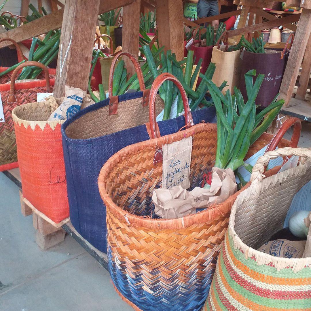 Les Jardins de Lucie : un panier bio local et solidaire tous les mardis au CSE de Saint-Priest Les Jardins de Lucie : un panier bio local et solidaire tous les mardis au CSE de Saint-Priest