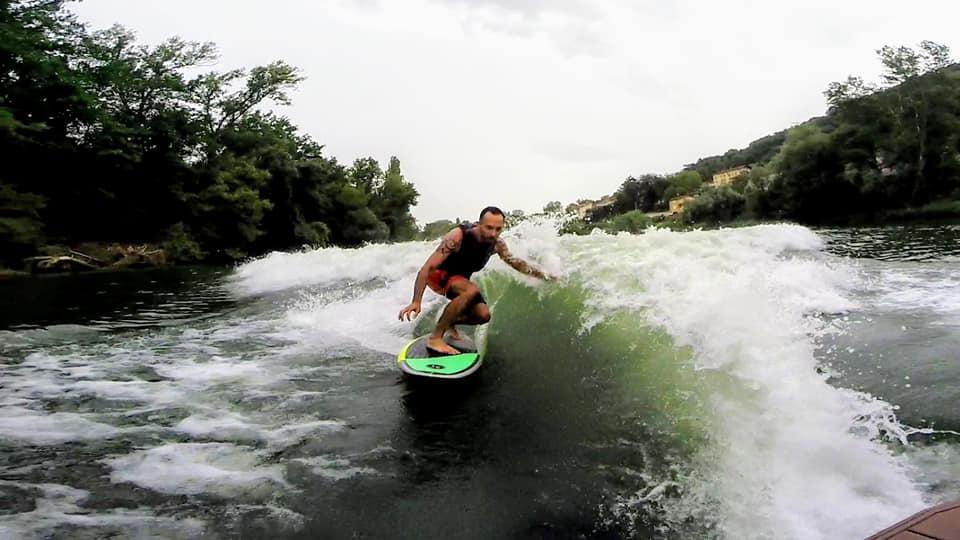 SURFER sur le Rhône ! SURFER sur le Rhône !