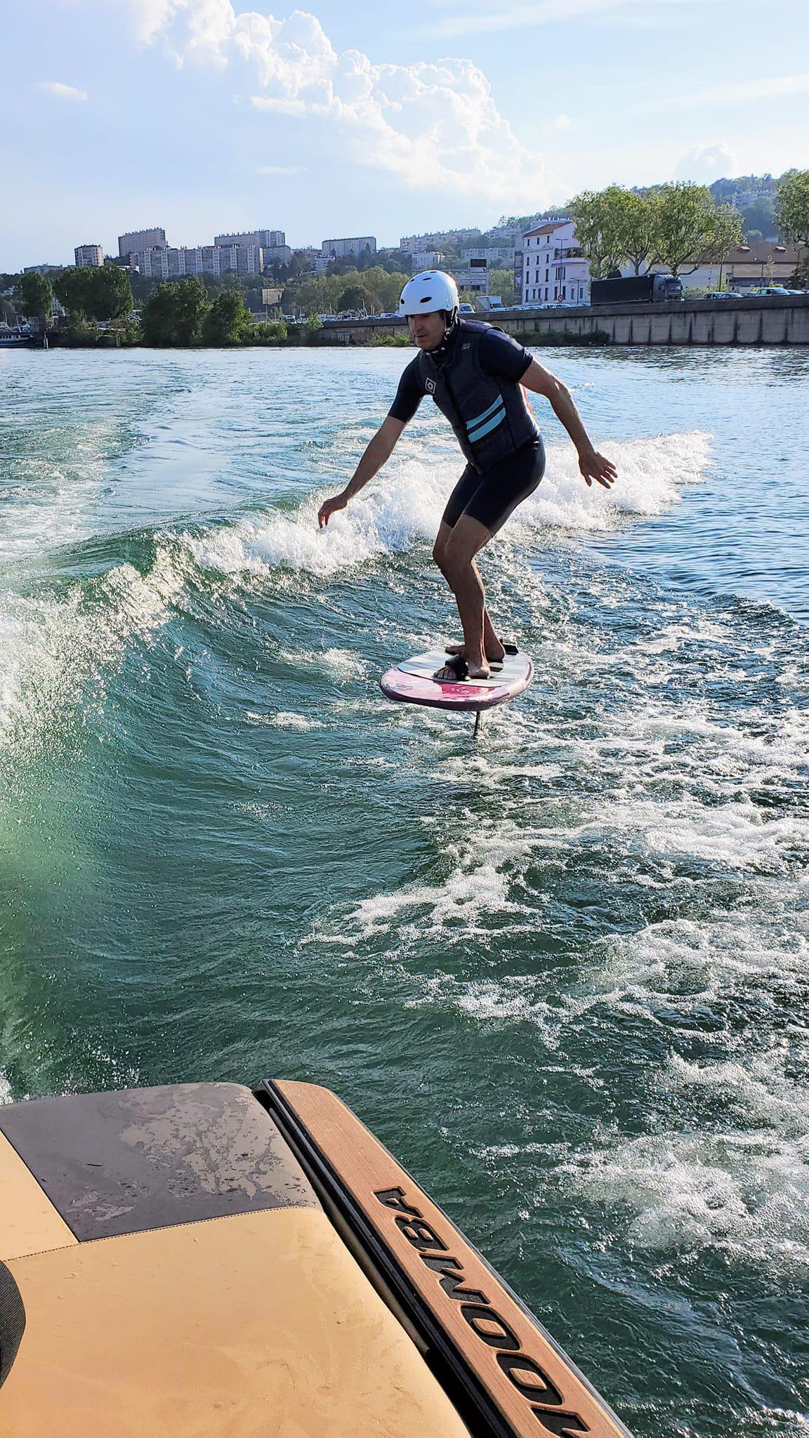 SURFER sur le Rhône !