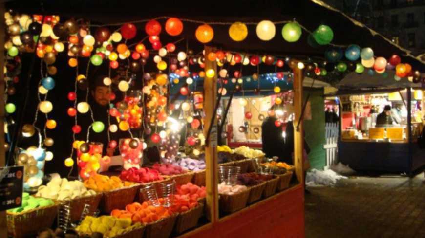 Marché de Noël Jeudi 18 Décembre de 11H30 à 14H00 parking C2 Marché de Noël Jeudi 18 Décembre de 11H30 à 14H00 parking C2
