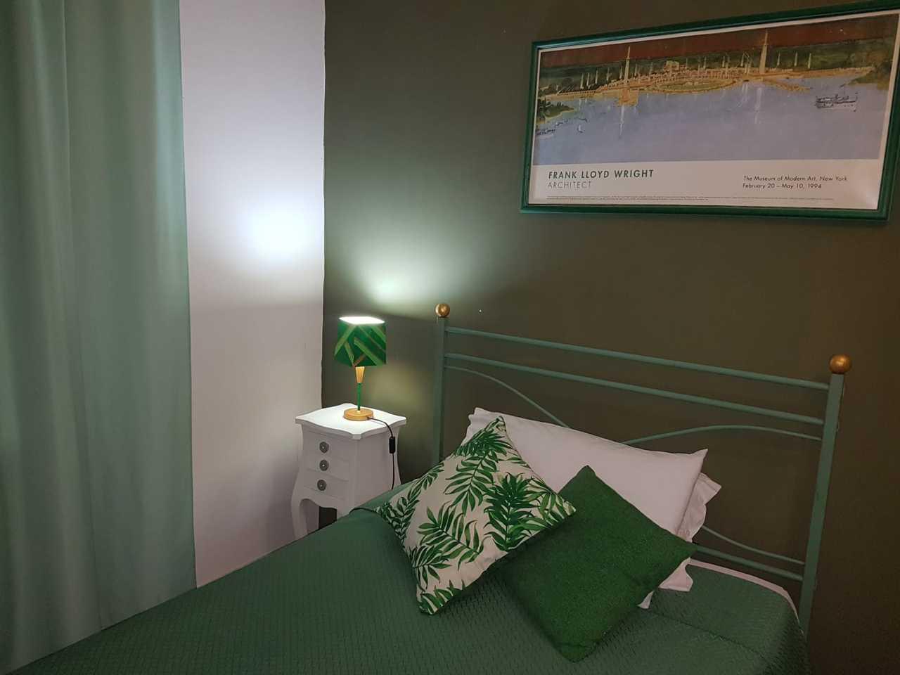 Room Green