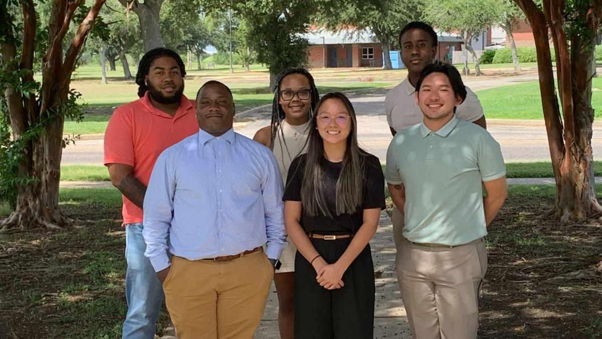 Shipbuilder Spotlight | Information Technology Interns Shipbuilder Spotlight | Information Technology Interns