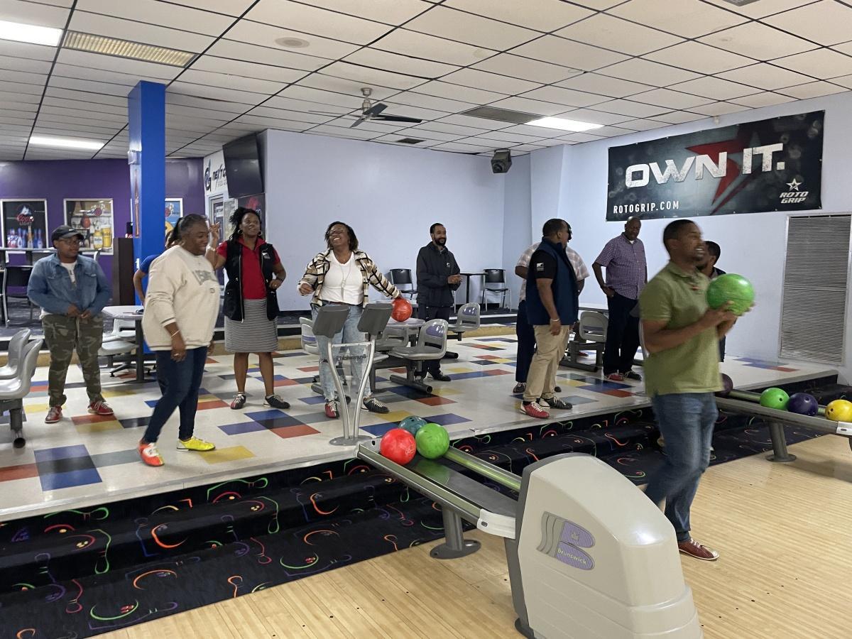 Shipbuilder Engagement | ERG Bowling Event