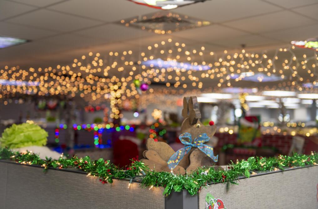  Shipbuilder Engagement | Engineering Holiday Decorations