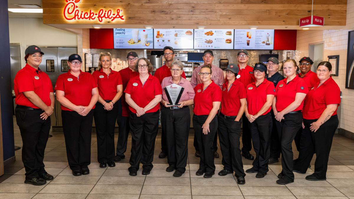 Anchors of Excellence | Aramark Chick-Fil-A Team