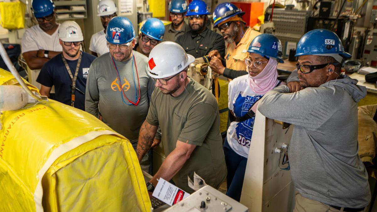Ship Milestone | Harrisburg (LPD 30) achieves first fuel loading 