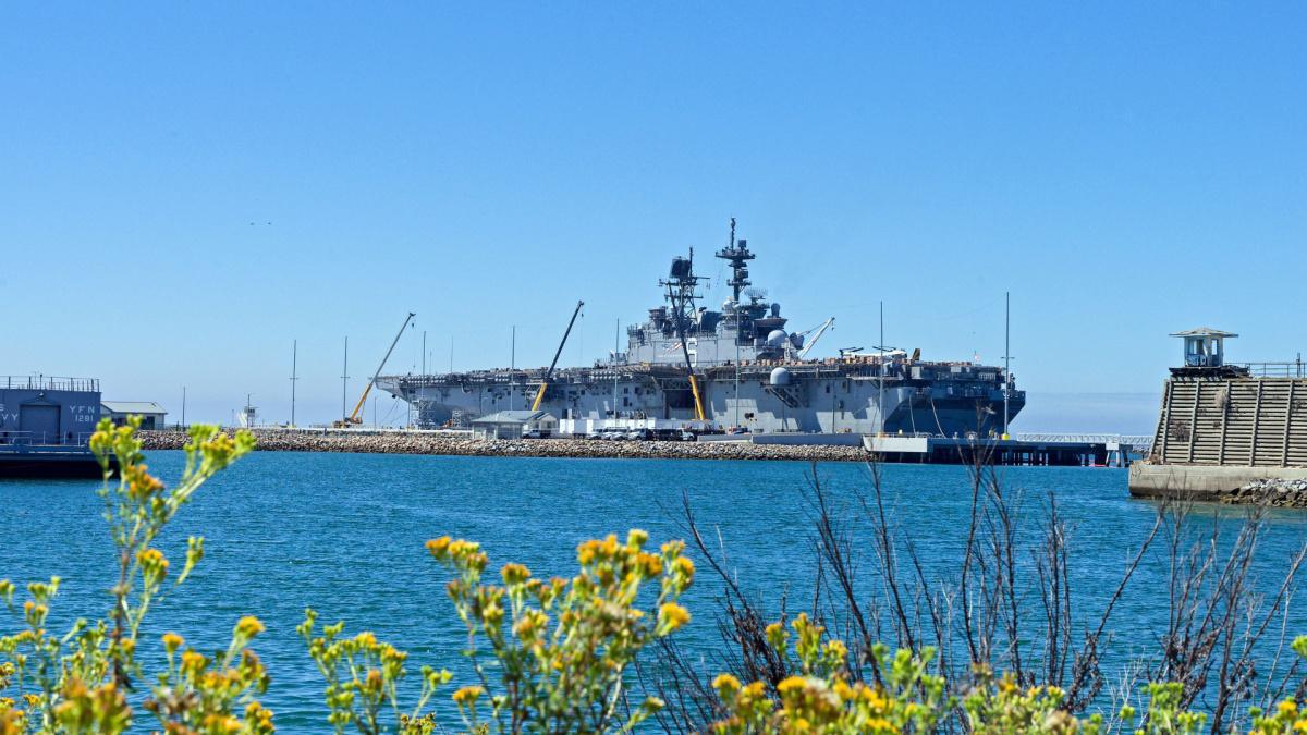 Warfighters in Action | LHA 6 arrives in U.S. following deployment 