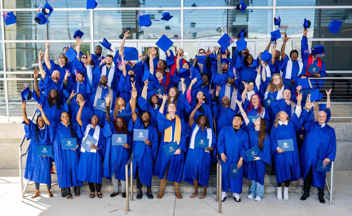Ingalls Shipbuilding Celebrates Apprentice School Graduates